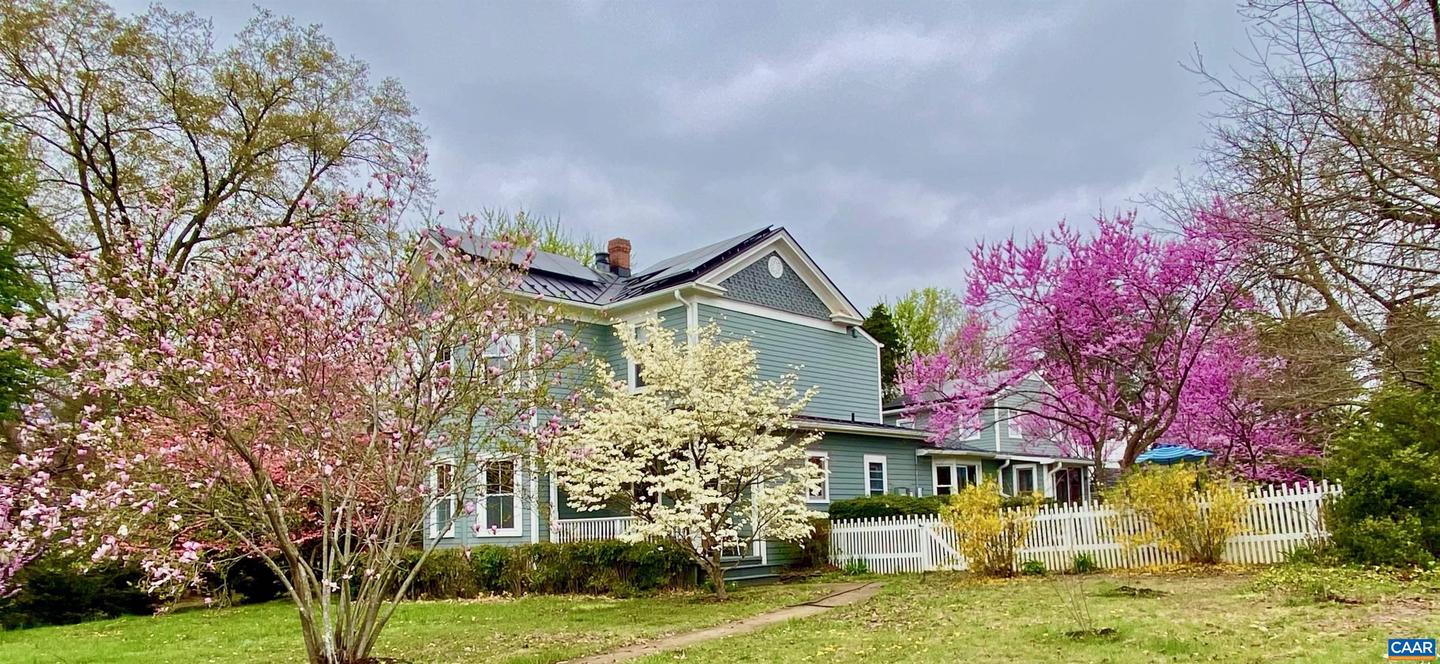 5834 SAINT GEORGE AVE, CROZET, Virginia 22932, 3 Bedrooms Bedrooms, ,3 BathroomsBathrooms,Residential,For sale,5834 SAINT GEORGE AVE,673601 MLS # 673601