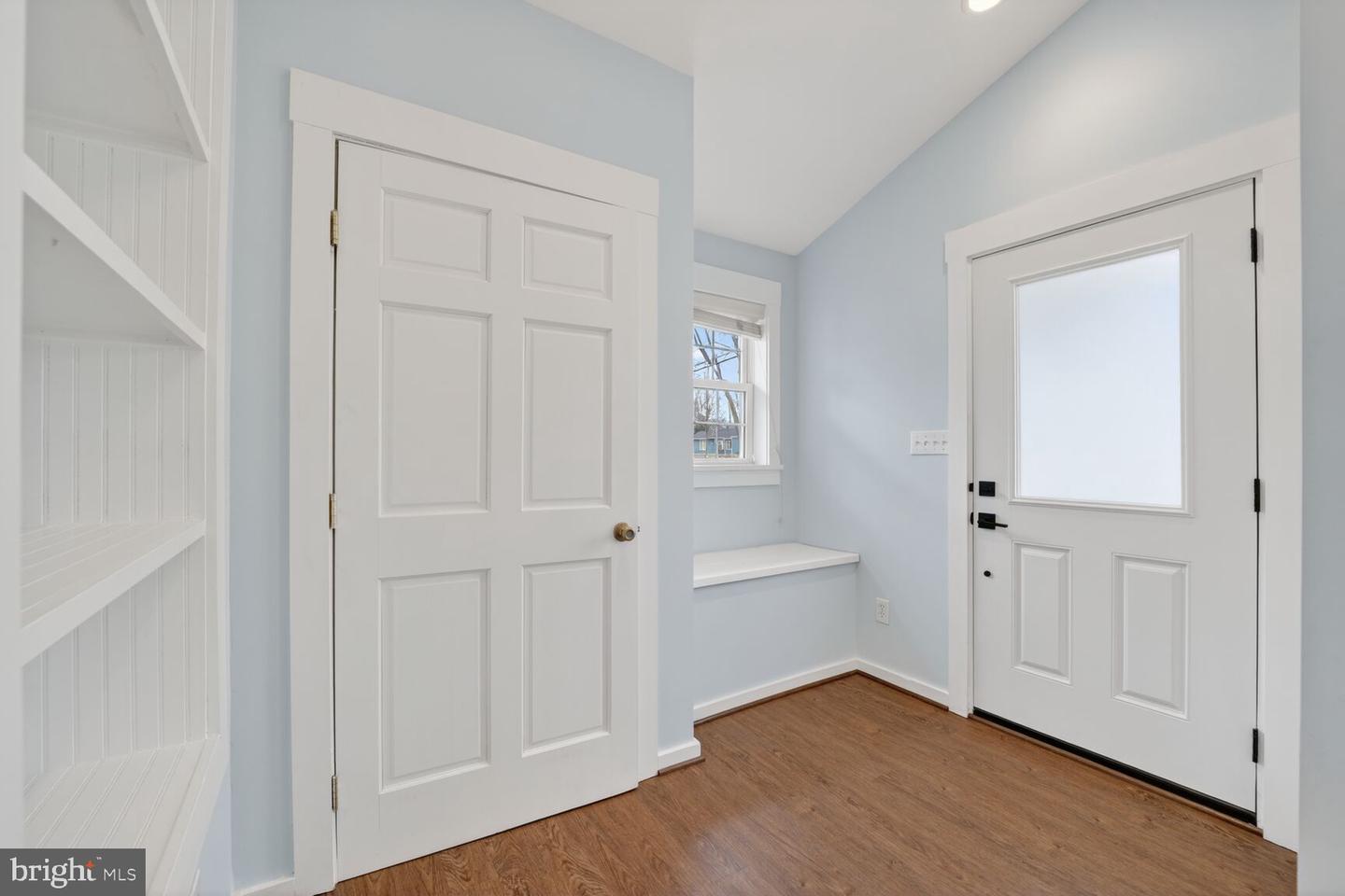 7716 FRANCES DR, ALEXANDRIA, Virginia 22306, 3 Bedrooms Bedrooms, ,2 BathroomsBathrooms,Residential,For sale,7716 FRANCES DR,VAFX2292508 MLS # VAFX2292508