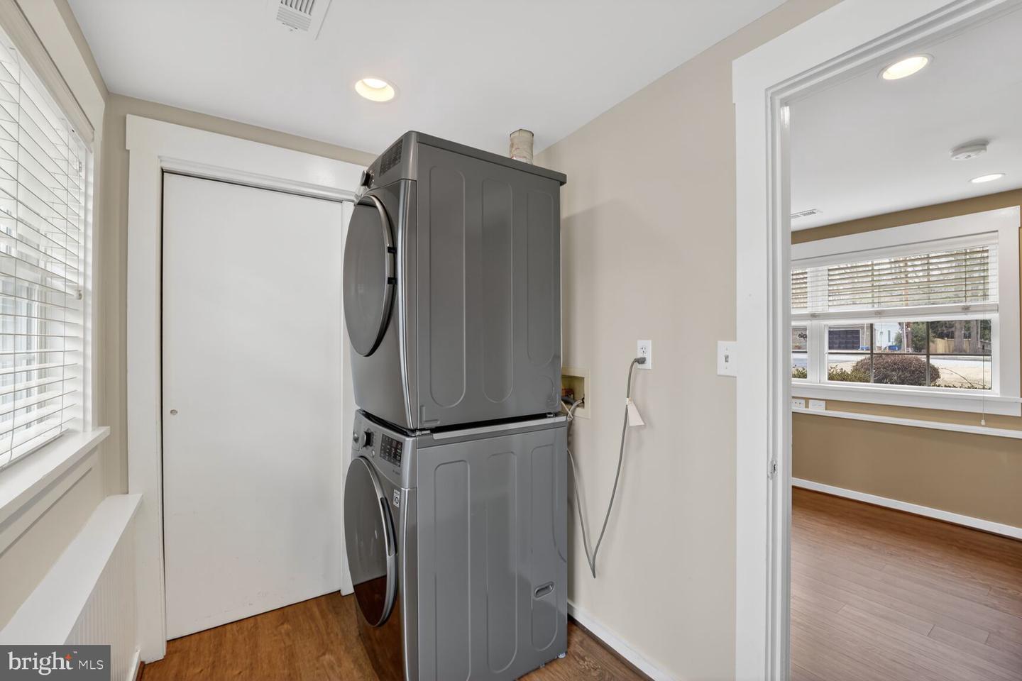 7716 FRANCES DR, ALEXANDRIA, Virginia 22306, 3 Bedrooms Bedrooms, ,2 BathroomsBathrooms,Residential,For sale,7716 FRANCES DR,VAFX2292508 MLS # VAFX2292508