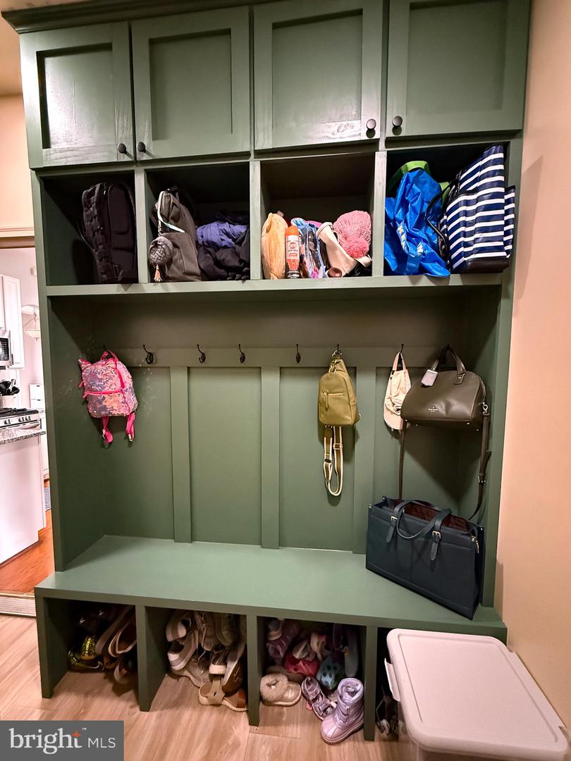 9 WHEELWRIGHT LN, STAFFORD, Virginia 22554, 4 Bedrooms Bedrooms, ,3 BathroomsBathrooms,Residential,For sale,9 WHEELWRIGHT LN,VAST2046414 MLS # VAST2046414