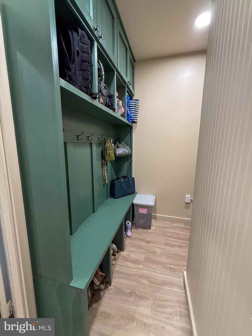 9 WHEELWRIGHT LN, STAFFORD, Virginia 22554, 4 Bedrooms Bedrooms, ,3 BathroomsBathrooms,Residential,For sale,9 WHEELWRIGHT LN,VAST2046414 MLS # VAST2046414