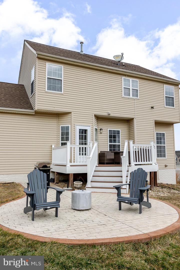 9 WHEELWRIGHT LN, STAFFORD, Virginia 22554, 4 Bedrooms Bedrooms, ,3 BathroomsBathrooms,Residential,For sale,9 WHEELWRIGHT LN,VAST2046414 MLS # VAST2046414