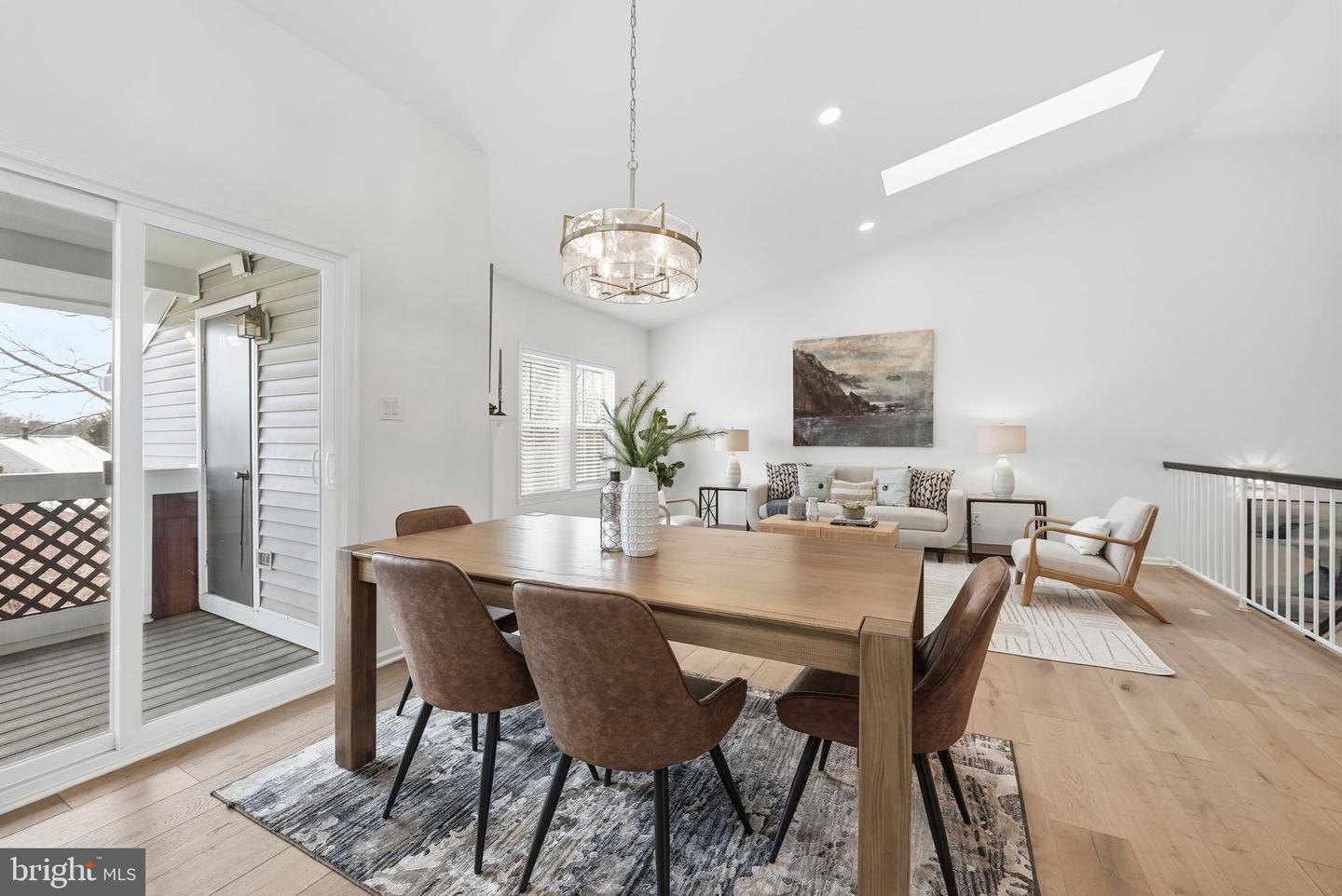 12940-C GRAYS POINTE RD #12940-C, FAIRFAX, Virginia 22033, 2 Bedrooms Bedrooms, ,2 BathroomsBathrooms,Residential,For sale,12940-C GRAYS POINTE RD #12940-C,VAFX2292742 MLS # VAFX2292742