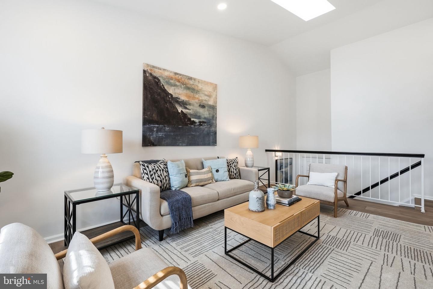 12940-C GRAYS POINTE RD #12940-C, FAIRFAX, Virginia 22033, 2 Bedrooms Bedrooms, ,2 BathroomsBathrooms,Residential,For sale,12940-C GRAYS POINTE RD #12940-C,VAFX2292742 MLS # VAFX2292742