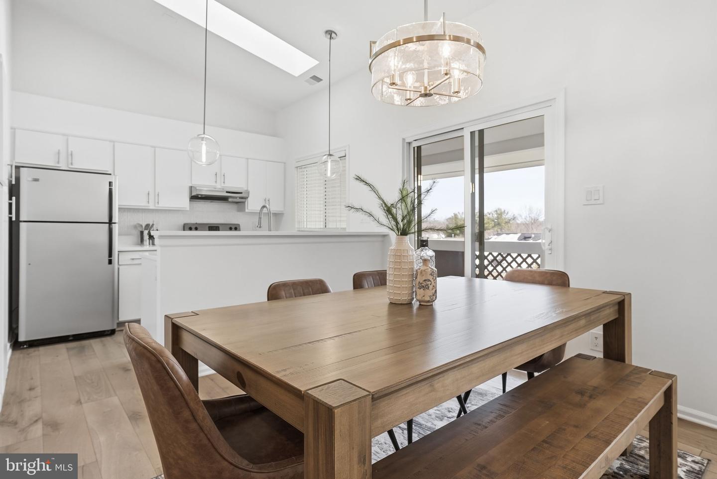 12940-C GRAYS POINTE RD #12940-C, FAIRFAX, Virginia 22033, 2 Bedrooms Bedrooms, ,2 BathroomsBathrooms,Residential,For sale,12940-C GRAYS POINTE RD #12940-C,VAFX2292742 MLS # VAFX2292742