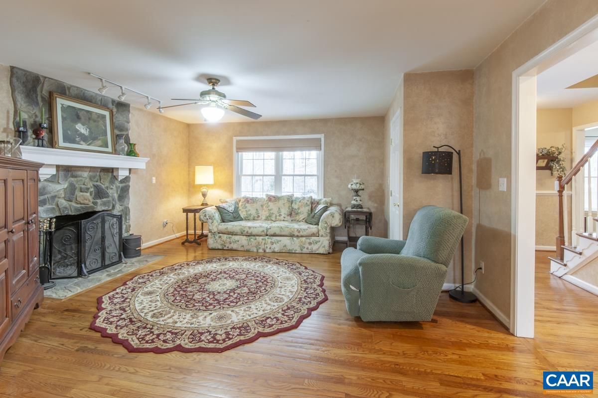 3595 MONTGOMERY LN, CHARLOTTESVILLE, Virginia 22903, 5 Bedrooms Bedrooms, ,3 BathroomsBathrooms,Residential,For sale,3595 MONTGOMERY LN,673665 MLS # 673665