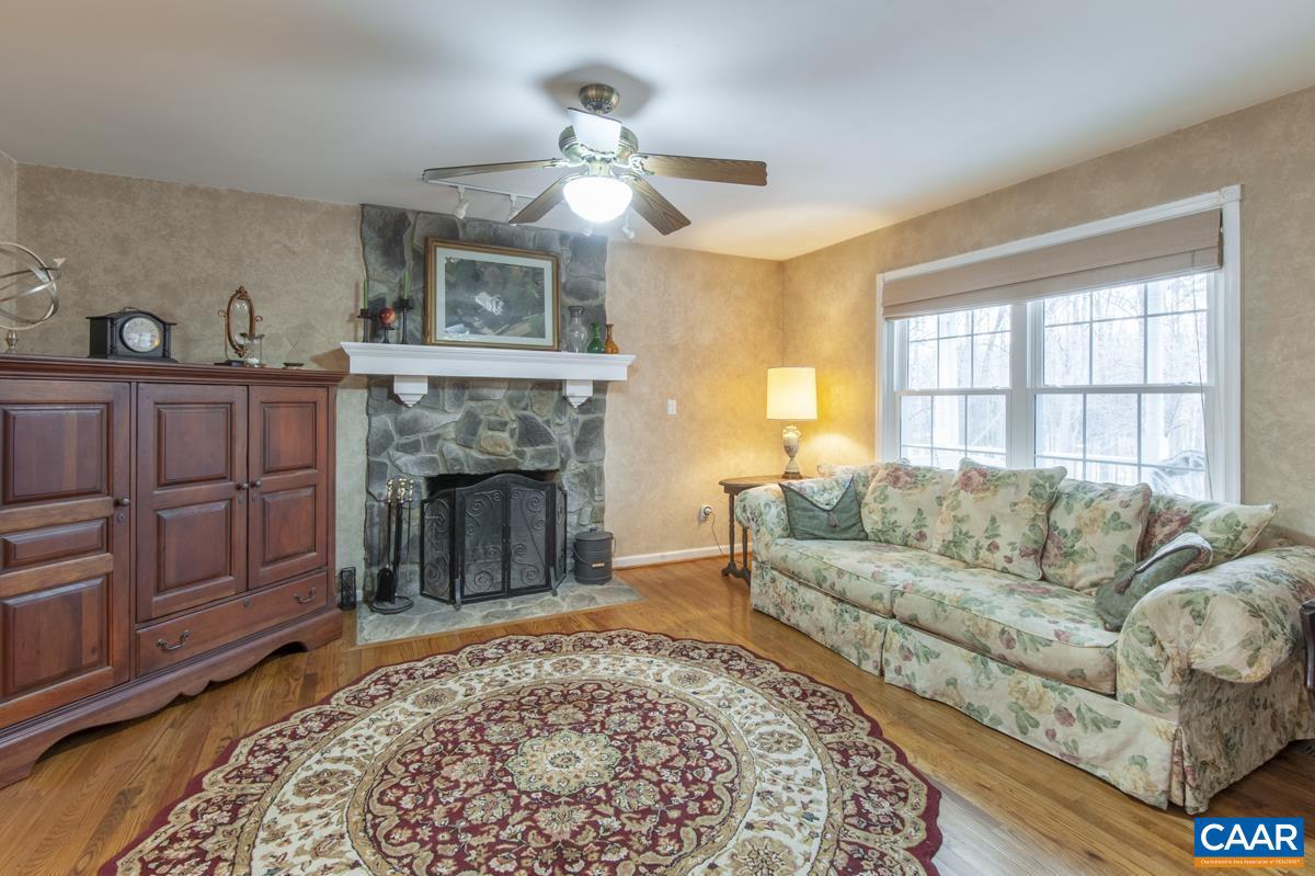 3595 MONTGOMERY LN, CHARLOTTESVILLE, Virginia 22903, 5 Bedrooms Bedrooms, ,3 BathroomsBathrooms,Residential,For sale,3595 MONTGOMERY LN,673665 MLS # 673665