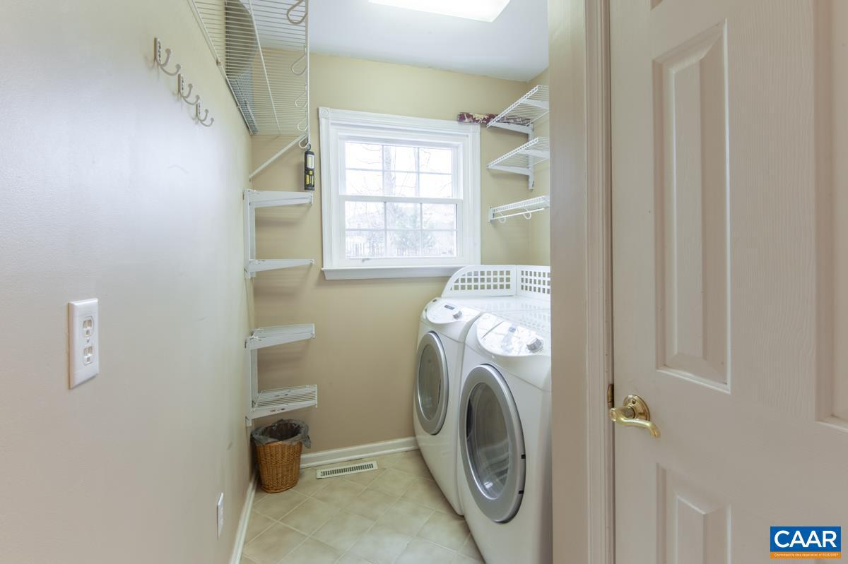 3595 MONTGOMERY LN, CHARLOTTESVILLE, Virginia 22903, 5 Bedrooms Bedrooms, ,3 BathroomsBathrooms,Residential,For sale,3595 MONTGOMERY LN,673665 MLS # 673665