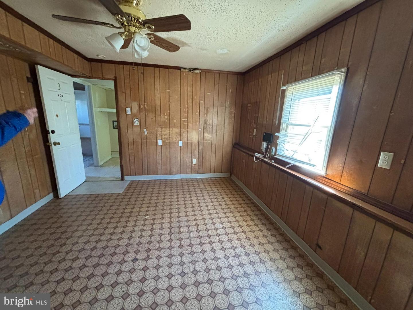 6001 MASSAPONAX DR, FREDERICKSBURG, Virginia 22407, 5 Bedrooms Bedrooms, ,2 BathroomsBathrooms,Residential,For sale,6001 MASSAPONAX DR,VASP2039568 MLS # VASP2039568