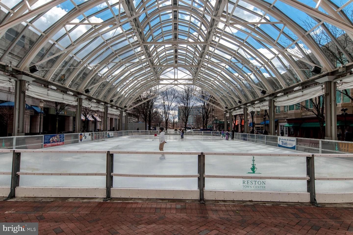 1407 NORTHGATE SQ #7/2C, RESTON, Virginia 20190, 3 Bedrooms Bedrooms, ,2 BathroomsBathrooms,Residential,For sale,1407 NORTHGATE SQ #7/2C,VAFX2292836 MLS # VAFX2292836