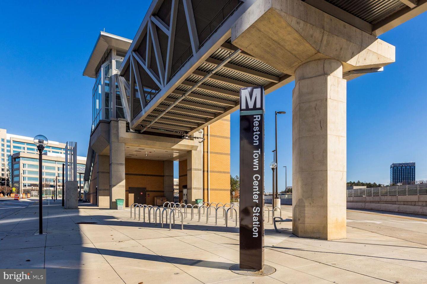 1407 NORTHGATE SQ #7/2C, RESTON, Virginia 20190, 3 Bedrooms Bedrooms, ,2 BathroomsBathrooms,Residential,For sale,1407 NORTHGATE SQ #7/2C,VAFX2292836 MLS # VAFX2292836