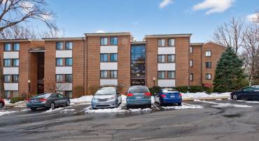 1407 NORTHGATE SQ #7/2C, RESTON, Virginia 20190, 3 Bedrooms Bedrooms, ,2 BathroomsBathrooms,Residential,For sale,1407 NORTHGATE SQ #7/2C,VAFX2292836 MLS # VAFX2292836