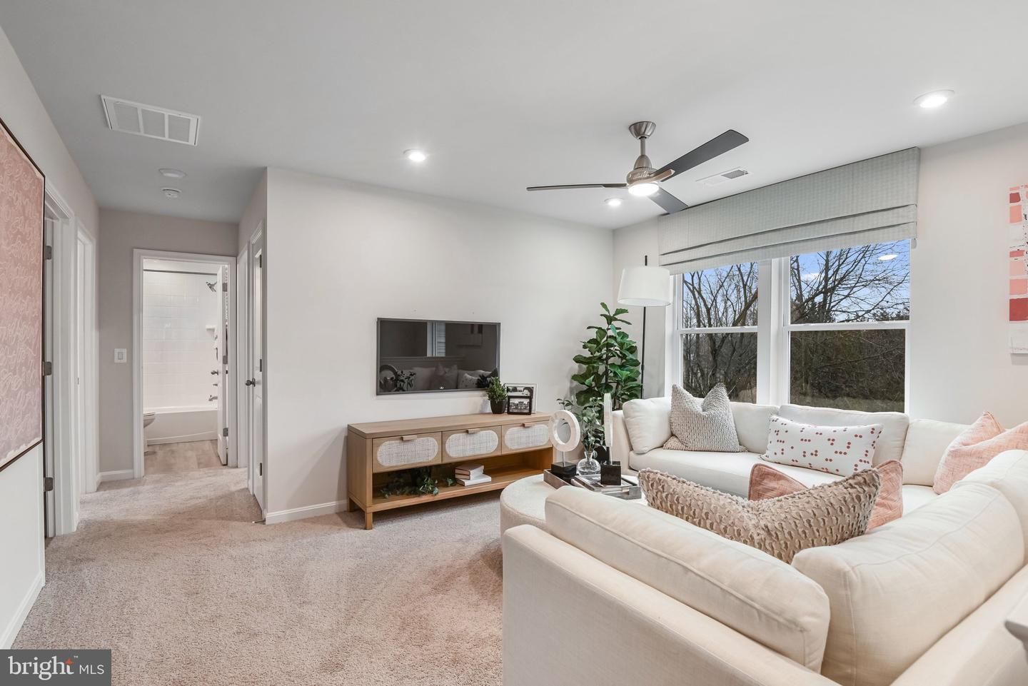 8055 MCKAY ST, BEALETON, Virginia 22712, 3 Bedrooms Bedrooms, ,2 BathroomsBathrooms,Residential,For sale,8055 MCKAY ST,VAFQ2020718 MLS # VAFQ2020718