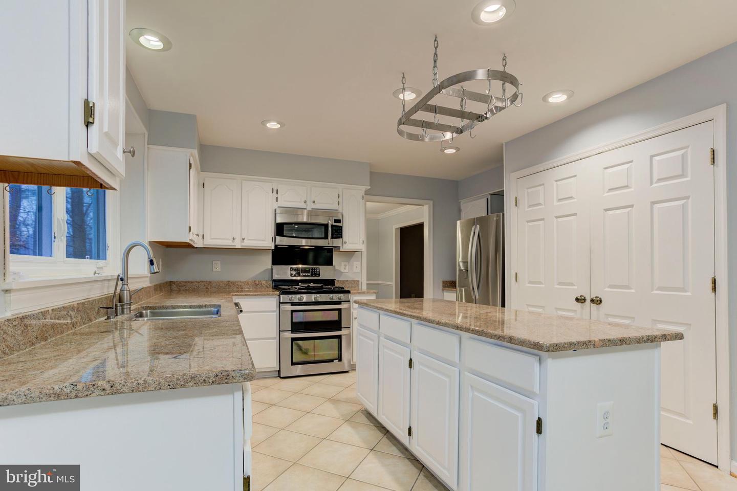 7504 MULLINGAR CT, SPRINGFIELD, Virginia 22153, 4 Bedrooms Bedrooms, ,3 BathroomsBathrooms,Residential,For sale,7504 MULLINGAR CT,VAFX2292850 MLS # VAFX2292850