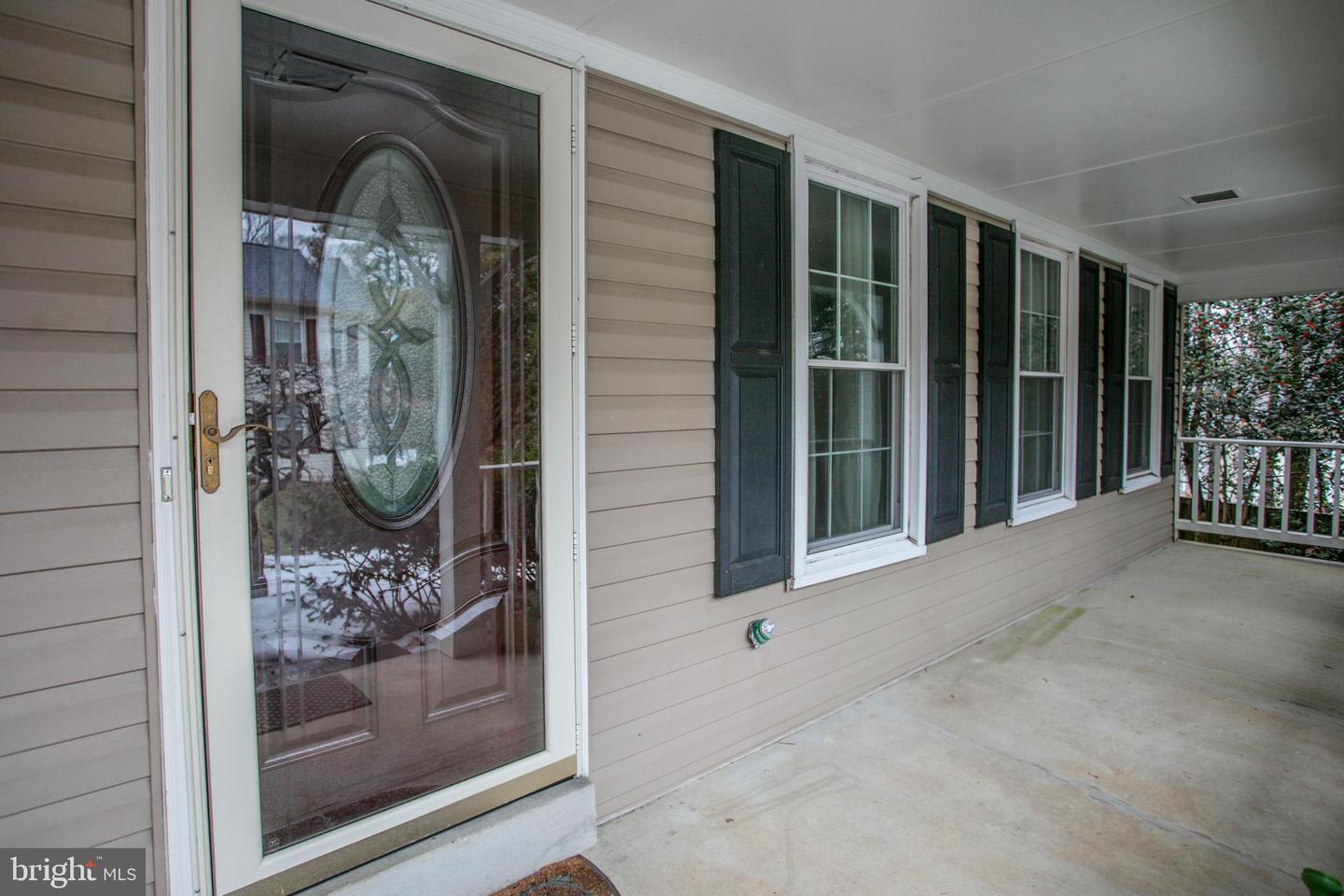 7504 MULLINGAR CT, SPRINGFIELD, Virginia 22153, 4 Bedrooms Bedrooms, ,3 BathroomsBathrooms,Residential,For sale,7504 MULLINGAR CT,VAFX2292850 MLS # VAFX2292850