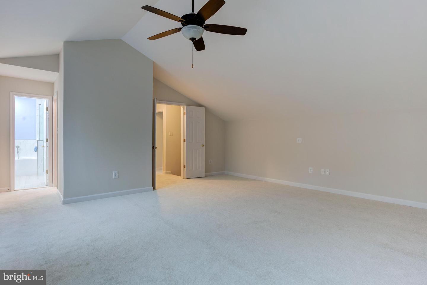 7504 MULLINGAR CT, SPRINGFIELD, Virginia 22153, 4 Bedrooms Bedrooms, ,3 BathroomsBathrooms,Residential,For sale,7504 MULLINGAR CT,VAFX2292850 MLS # VAFX2292850