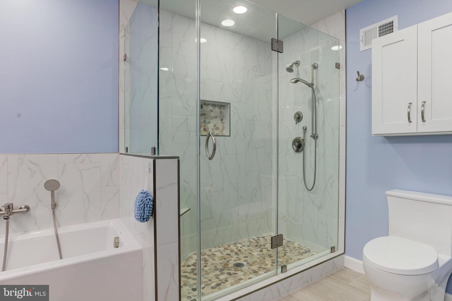 7504 MULLINGAR CT, SPRINGFIELD, Virginia 22153, 4 Bedrooms Bedrooms, ,3 BathroomsBathrooms,Residential,For sale,7504 MULLINGAR CT,VAFX2292850 MLS # VAFX2292850