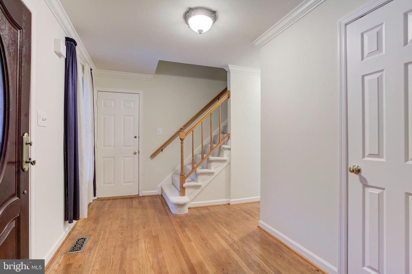 7504 MULLINGAR CT, SPRINGFIELD, Virginia 22153, 4 Bedrooms Bedrooms, ,3 BathroomsBathrooms,Residential,For sale,7504 MULLINGAR CT,VAFX2292850 MLS # VAFX2292850