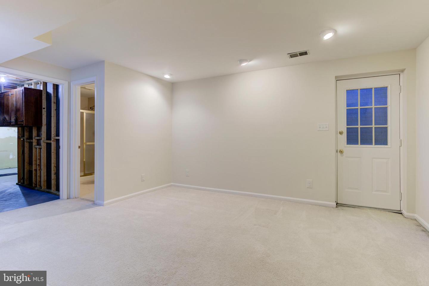 7504 MULLINGAR CT, SPRINGFIELD, Virginia 22153, 4 Bedrooms Bedrooms, ,3 BathroomsBathrooms,Residential,For sale,7504 MULLINGAR CT,VAFX2292850 MLS # VAFX2292850