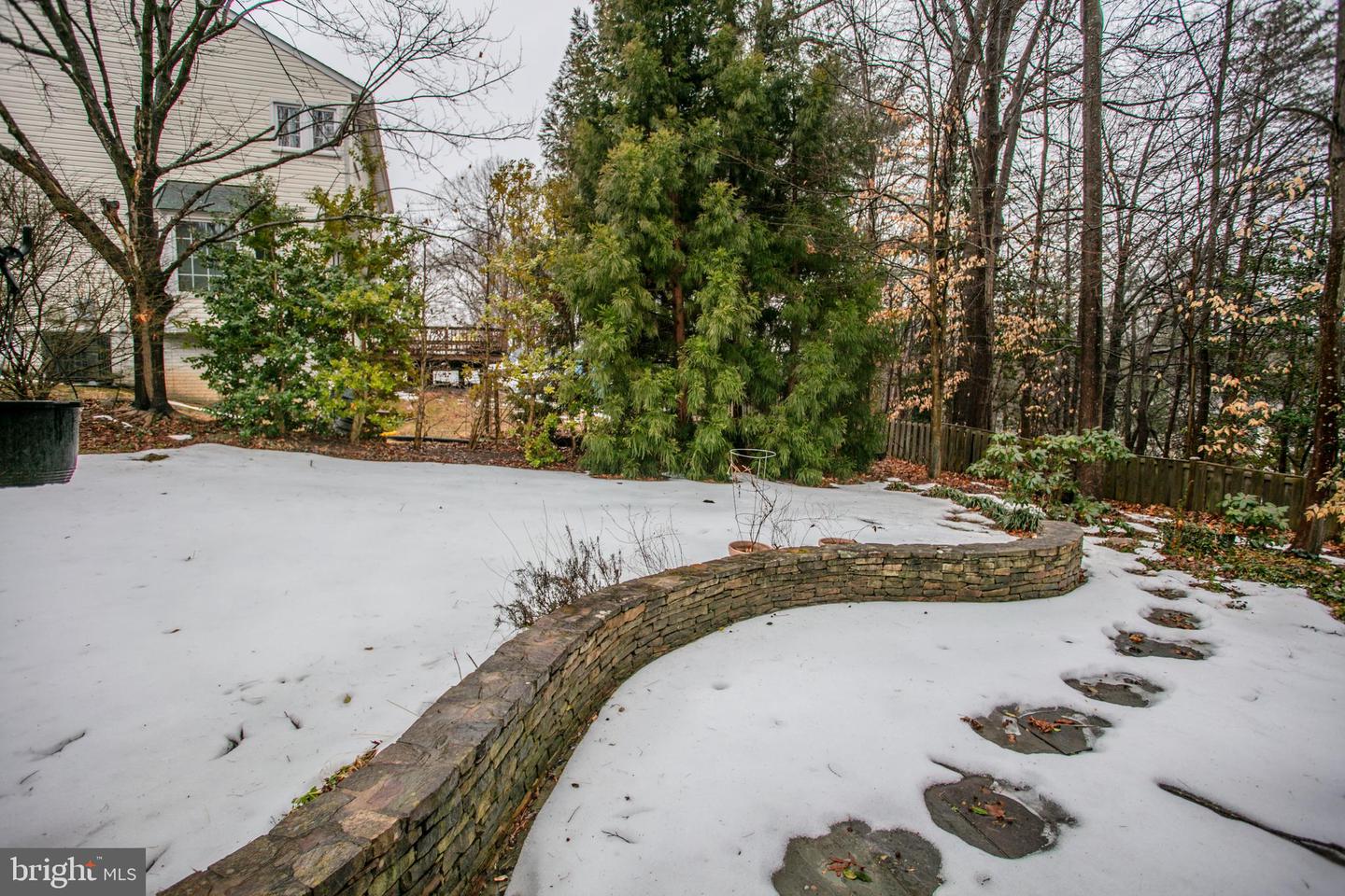 7504 MULLINGAR CT, SPRINGFIELD, Virginia 22153, 4 Bedrooms Bedrooms, ,3 BathroomsBathrooms,Residential,For sale,7504 MULLINGAR CT,VAFX2292850 MLS # VAFX2292850