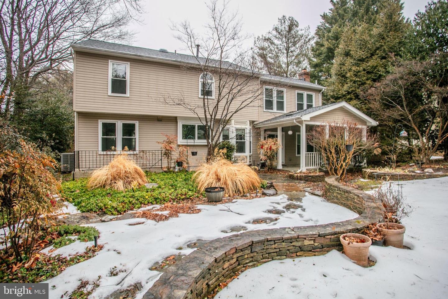 7504 MULLINGAR CT, SPRINGFIELD, Virginia 22153, 4 Bedrooms Bedrooms, ,3 BathroomsBathrooms,Residential,For sale,7504 MULLINGAR CT,VAFX2292850 MLS # VAFX2292850