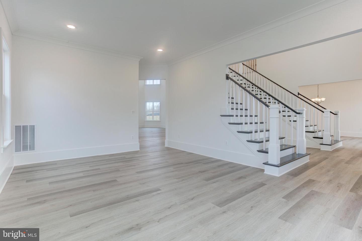 23786 INDIGO BUNTING CT, ALDIE, Virginia 20105, 5 Bedrooms Bedrooms, ,5 BathroomsBathrooms,Residential,For sale,23786 INDIGO BUNTING CT,VALO2116768 MLS # VALO2116768