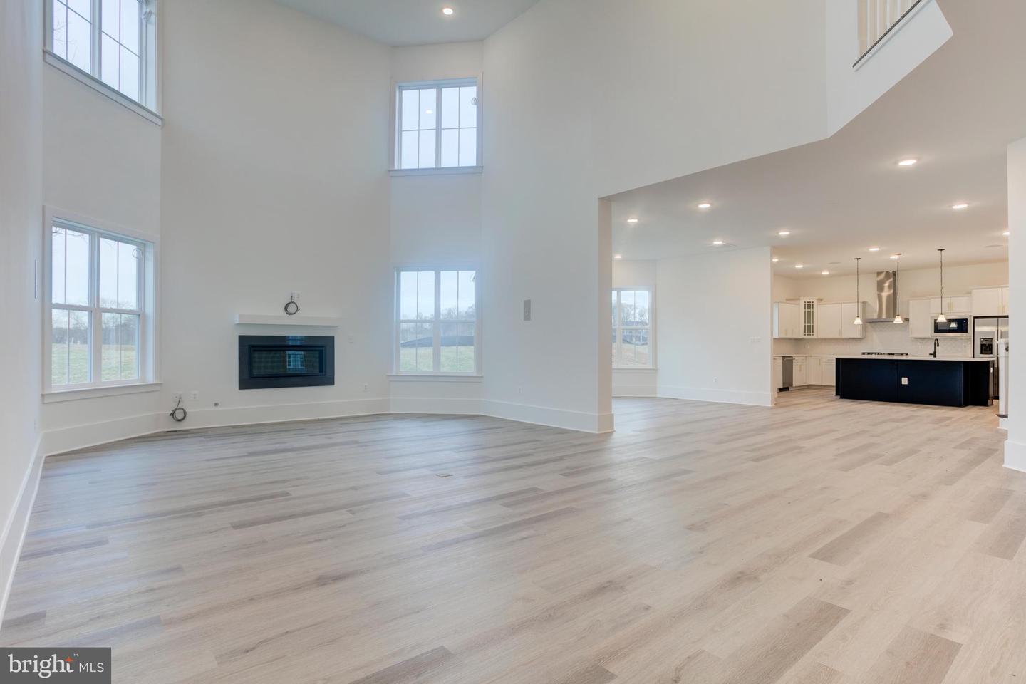 23786 INDIGO BUNTING CT, ALDIE, Virginia 20105, 5 Bedrooms Bedrooms, ,5 BathroomsBathrooms,Residential,For sale,23786 INDIGO BUNTING CT,VALO2116768 MLS # VALO2116768