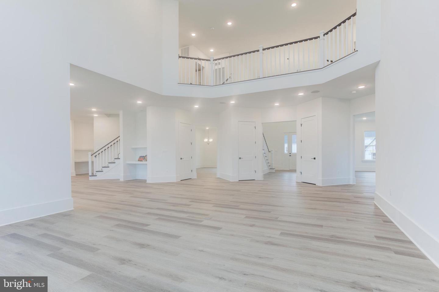 23786 INDIGO BUNTING CT, ALDIE, Virginia 20105, 5 Bedrooms Bedrooms, ,5 BathroomsBathrooms,Residential,For sale,23786 INDIGO BUNTING CT,VALO2116768 MLS # VALO2116768