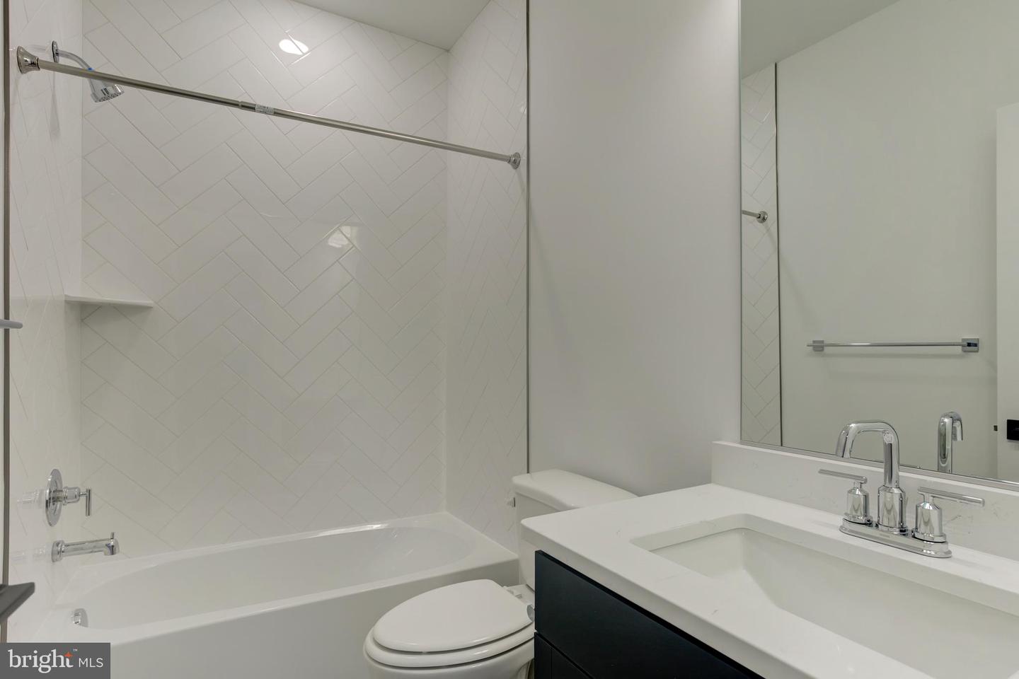 23786 INDIGO BUNTING CT, ALDIE, Virginia 20105, 5 Bedrooms Bedrooms, ,5 BathroomsBathrooms,Residential,For sale,23786 INDIGO BUNTING CT,VALO2116768 MLS # VALO2116768