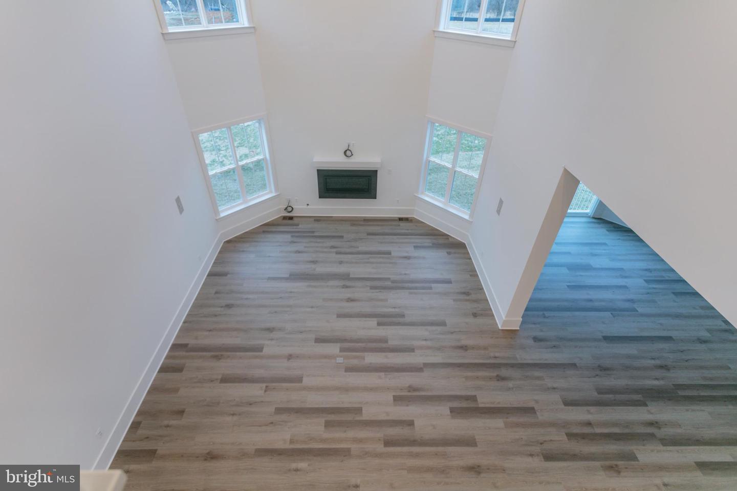 23786 INDIGO BUNTING CT, ALDIE, Virginia 20105, 5 Bedrooms Bedrooms, ,5 BathroomsBathrooms,Residential,For sale,23786 INDIGO BUNTING CT,VALO2116768 MLS # VALO2116768