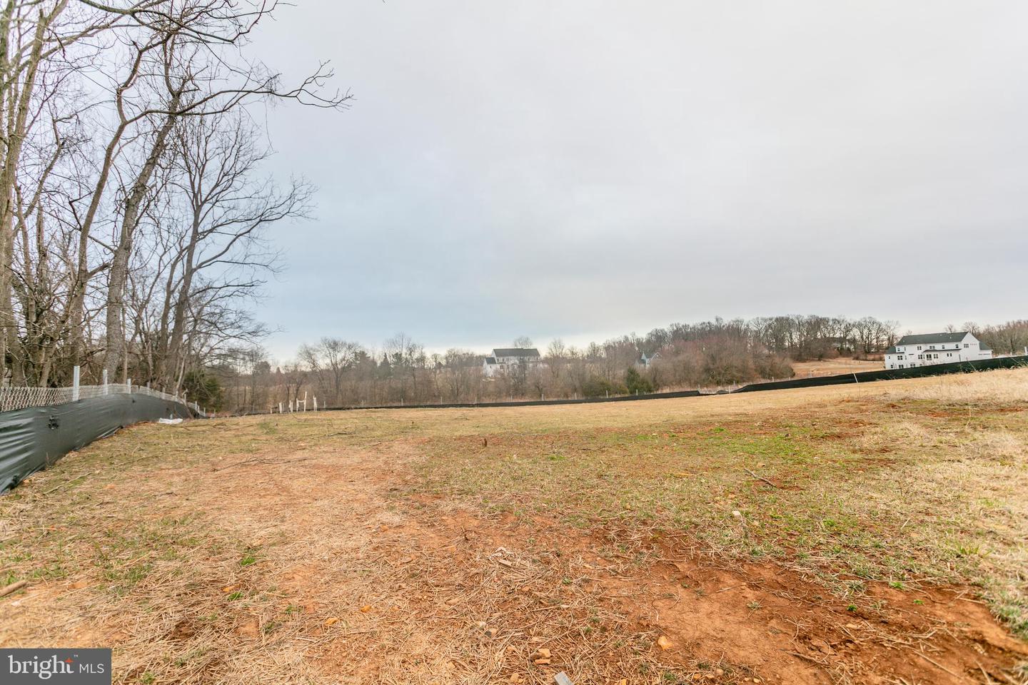 23786 INDIGO BUNTING CT, ALDIE, Virginia 20105, 5 Bedrooms Bedrooms, ,5 BathroomsBathrooms,Residential,For sale,23786 INDIGO BUNTING CT,VALO2116768 MLS # VALO2116768