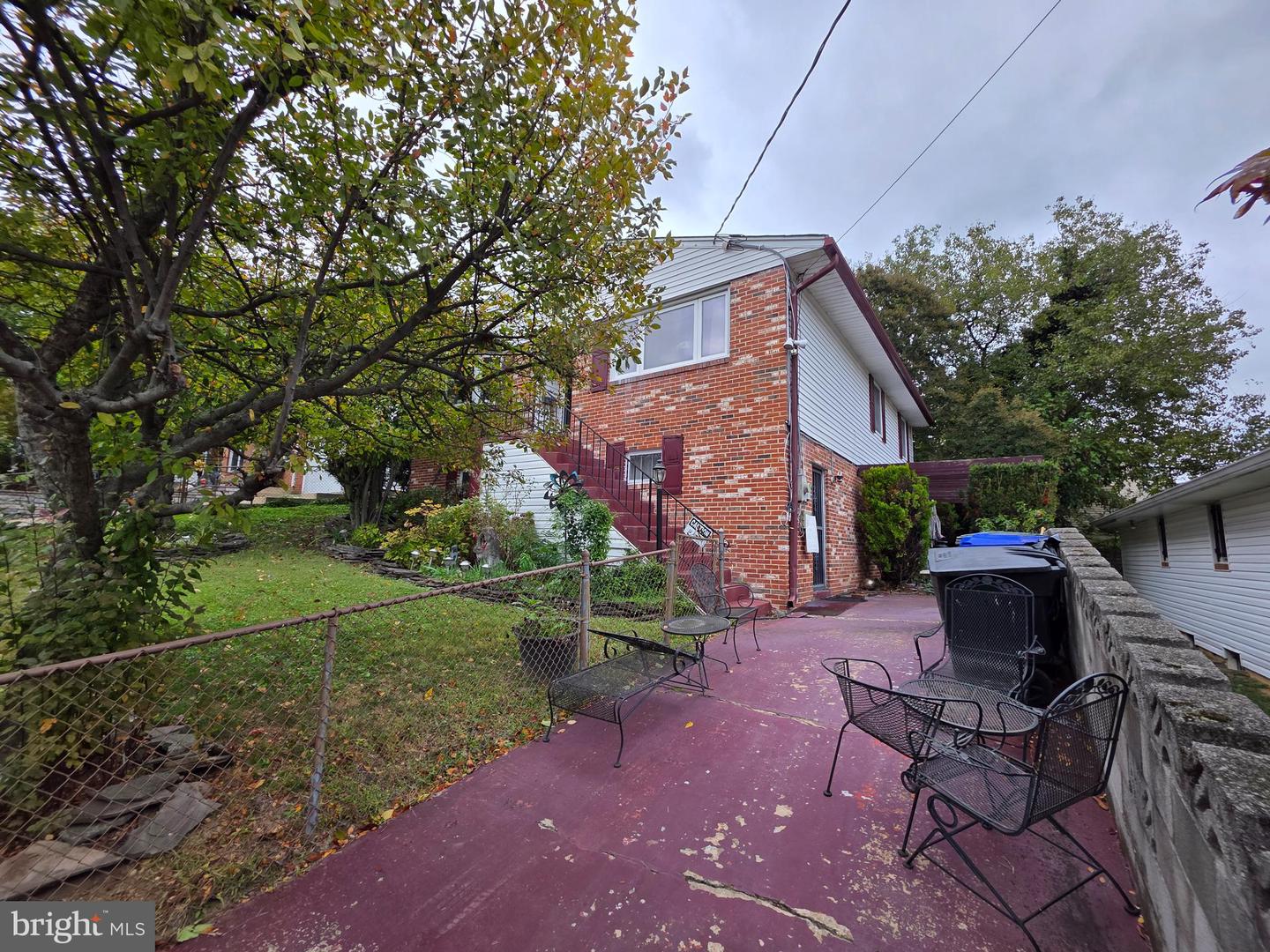 2109 S LOWELL ST, ARLINGTON, Virginia 22204, 4 Bedrooms Bedrooms, ,3 BathroomsBathrooms,Residential,For sale,2109 S LOWELL ST,VAAR2069326 MLS # VAAR2069326