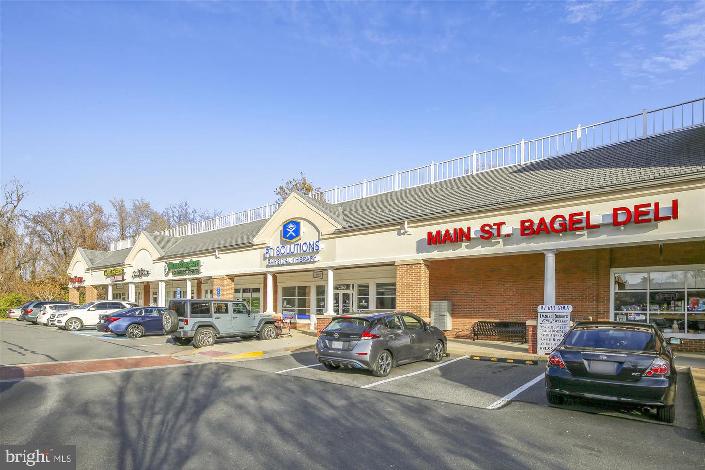 4132 LEONARD DR, FAIRFAX, Virginia 22030, 3 Bedrooms Bedrooms, ,1 BathroomBathrooms,Residential,For sale,4132 LEONARD DR,VAFC2007824 MLS # VAFC2007824