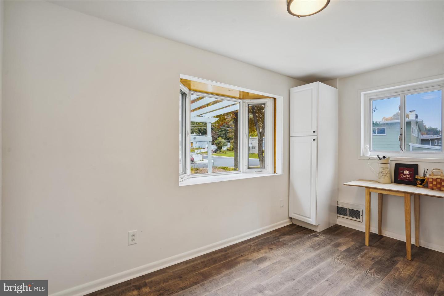 4132 LEONARD DR, FAIRFAX, Virginia 22030, 3 Bedrooms Bedrooms, ,1 BathroomBathrooms,Residential,For sale,4132 LEONARD DR,VAFC2007824 MLS # VAFC2007824