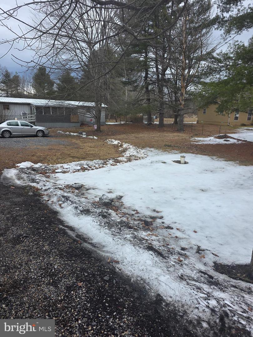 295 CLYDES RUN, EAGLE ROCK, Virginia 24085, 2 Bedrooms Bedrooms, ,1 BathroomBathrooms,Residential,For sale,295 CLYDES RUN,VABO2000040 MLS # VABO2000040