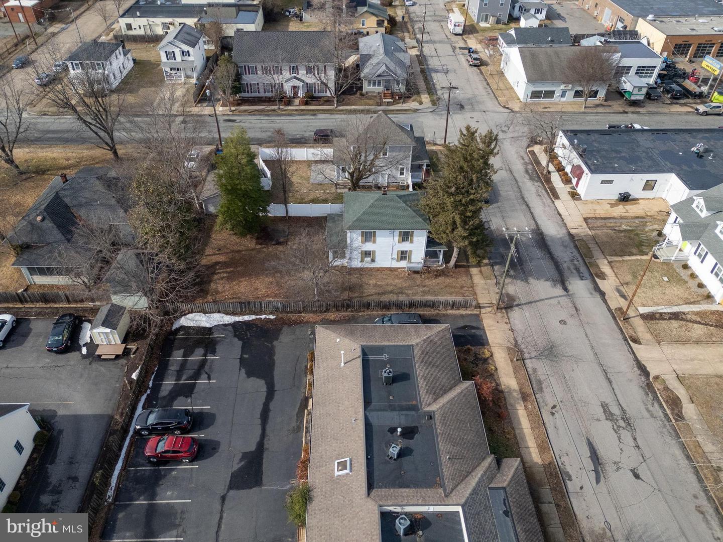 2510 CHARLES ST, FREDERICKSBURG, Virginia 22401, 2 Bedrooms Bedrooms, 3 Rooms Rooms,1 BathroomBathrooms,Residential,For sale,2510 CHARLES ST,VAFB2009722 MLS # VAFB2009722