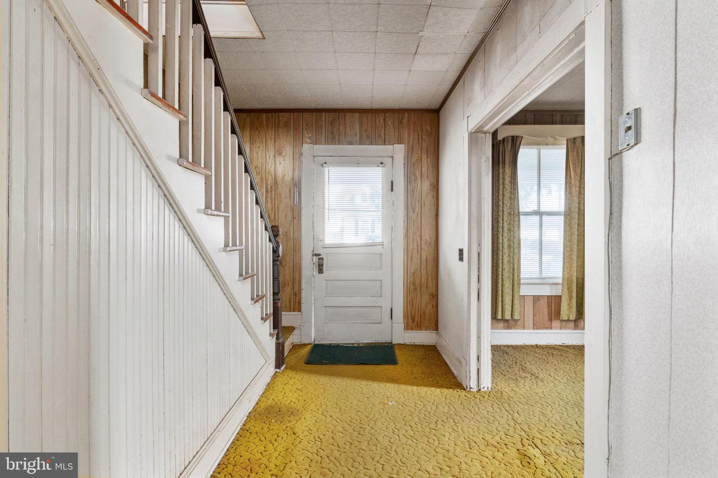 2510 CHARLES ST, FREDERICKSBURG, Virginia 22401, 2 Bedrooms Bedrooms, 3 Rooms Rooms,1 BathroomBathrooms,Residential,For sale,2510 CHARLES ST,VAFB2009722 MLS # VAFB2009722