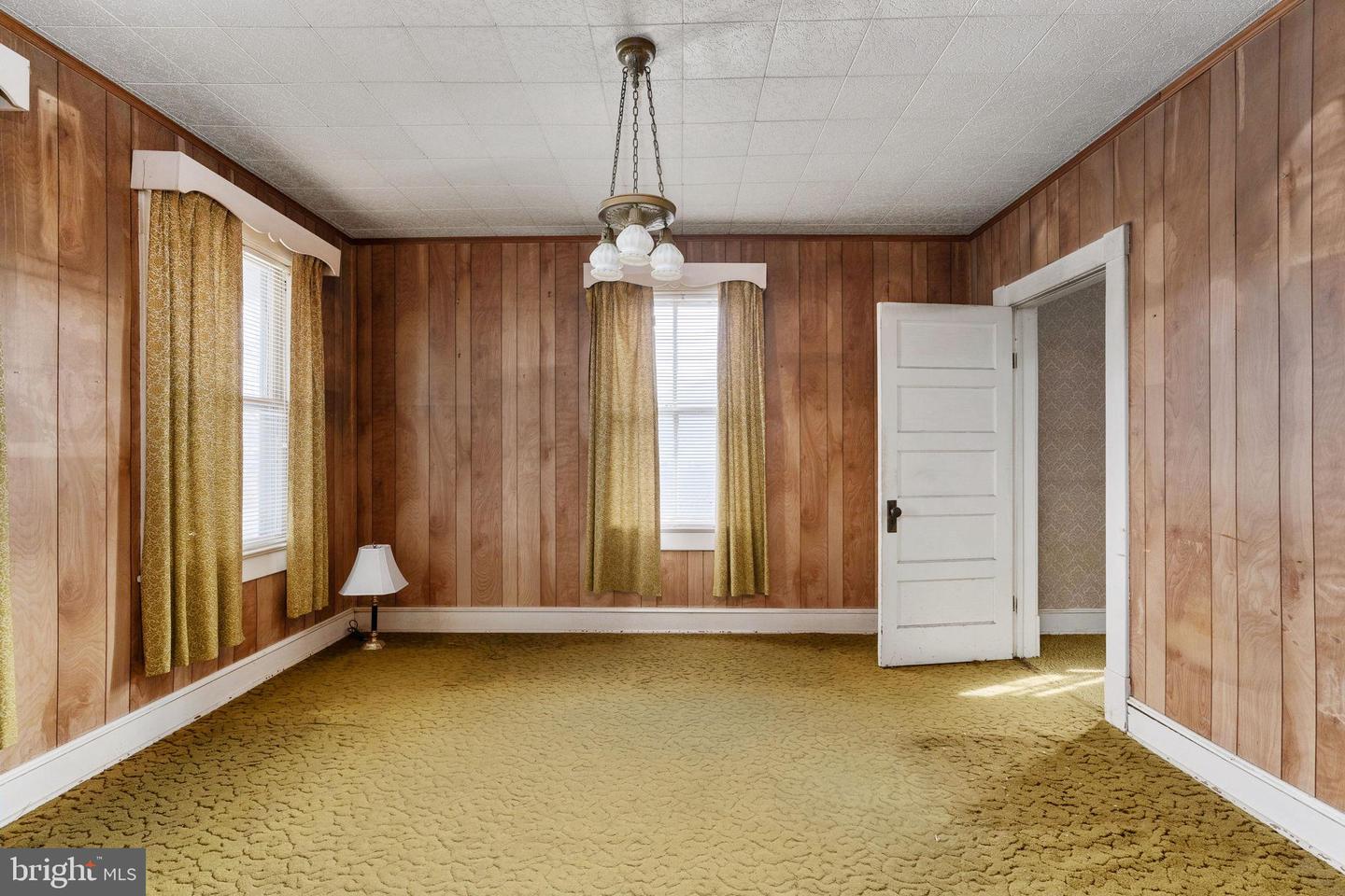 2510 CHARLES ST, FREDERICKSBURG, Virginia 22401, 2 Bedrooms Bedrooms, 3 Rooms Rooms,1 BathroomBathrooms,Residential,For sale,2510 CHARLES ST,VAFB2009722 MLS # VAFB2009722