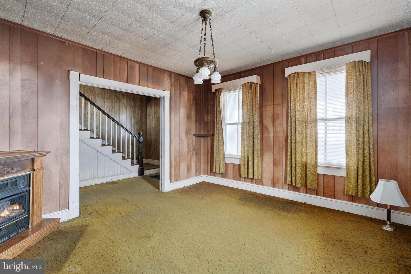 2510 CHARLES ST, FREDERICKSBURG, Virginia 22401, 2 Bedrooms Bedrooms, 3 Rooms Rooms,1 BathroomBathrooms,Residential,For sale,2510 CHARLES ST,VAFB2009722 MLS # VAFB2009722