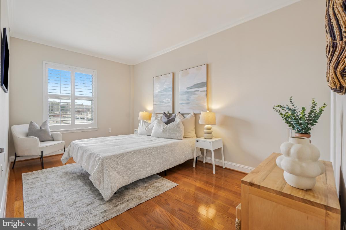 1621 T ST NW #PH02, WASHINGTON, District Of Columbia 20009, 2 Bedrooms Bedrooms, ,2 BathroomsBathrooms,Residential,For sale,1621 T ST NW #PH02,DCDC2247898 MLS # DCDC2247898