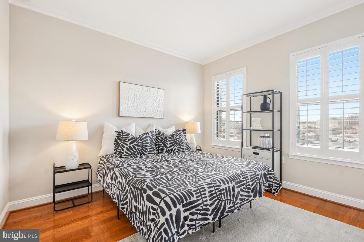 1621 T ST NW #PH02, WASHINGTON, District Of Columbia 20009, 2 Bedrooms Bedrooms, ,2 BathroomsBathrooms,Residential,For sale,1621 T ST NW #PH02,DCDC2247898 MLS # DCDC2247898