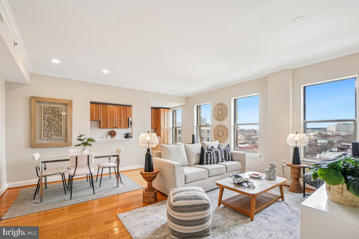 1621 T ST NW #PH02, WASHINGTON, District Of Columbia 20009, 2 Bedrooms Bedrooms, ,2 BathroomsBathrooms,Residential,For sale,1621 T ST NW #PH02,DCDC2247898 MLS # DCDC2247898