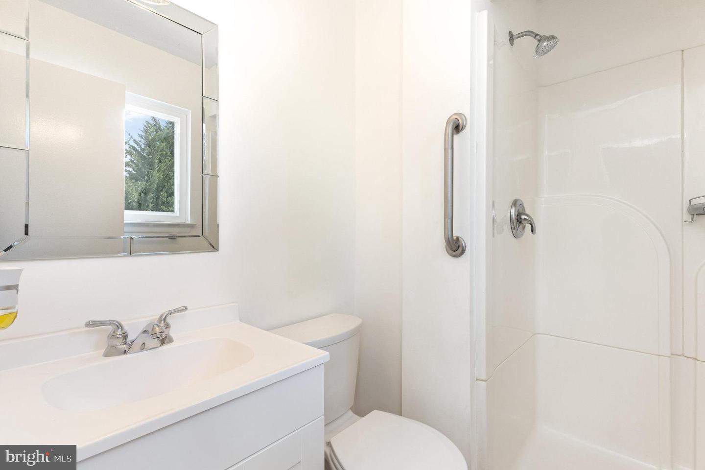 4216 HIGH RIDGE RD, HAYMARKET, Virginia 20169, 4 Bedrooms Bedrooms, ,2 BathroomsBathrooms,Residential,For sale,4216 HIGH RIDGE RD,VAPW2113302 MLS # VAPW2113302