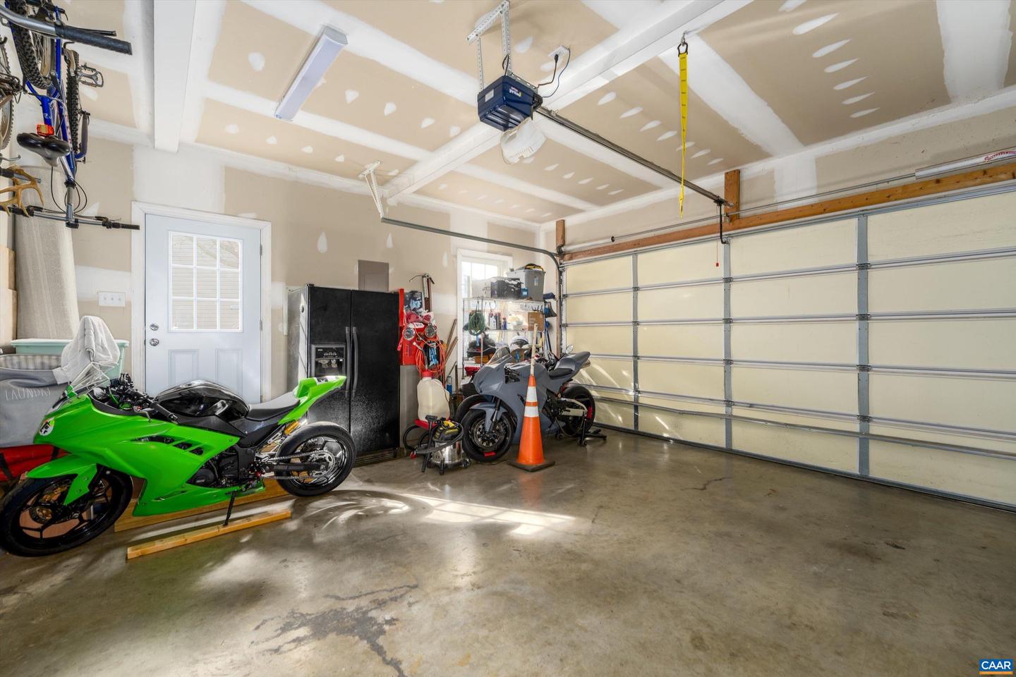 1405 AMBER RIDGE RD, CHARLOTTESVILLE, Virginia 22901, 3 Bedrooms Bedrooms, ,2 BathroomsBathrooms,Residential,For sale,1405 AMBER RIDGE RD,673692 MLS # 673692