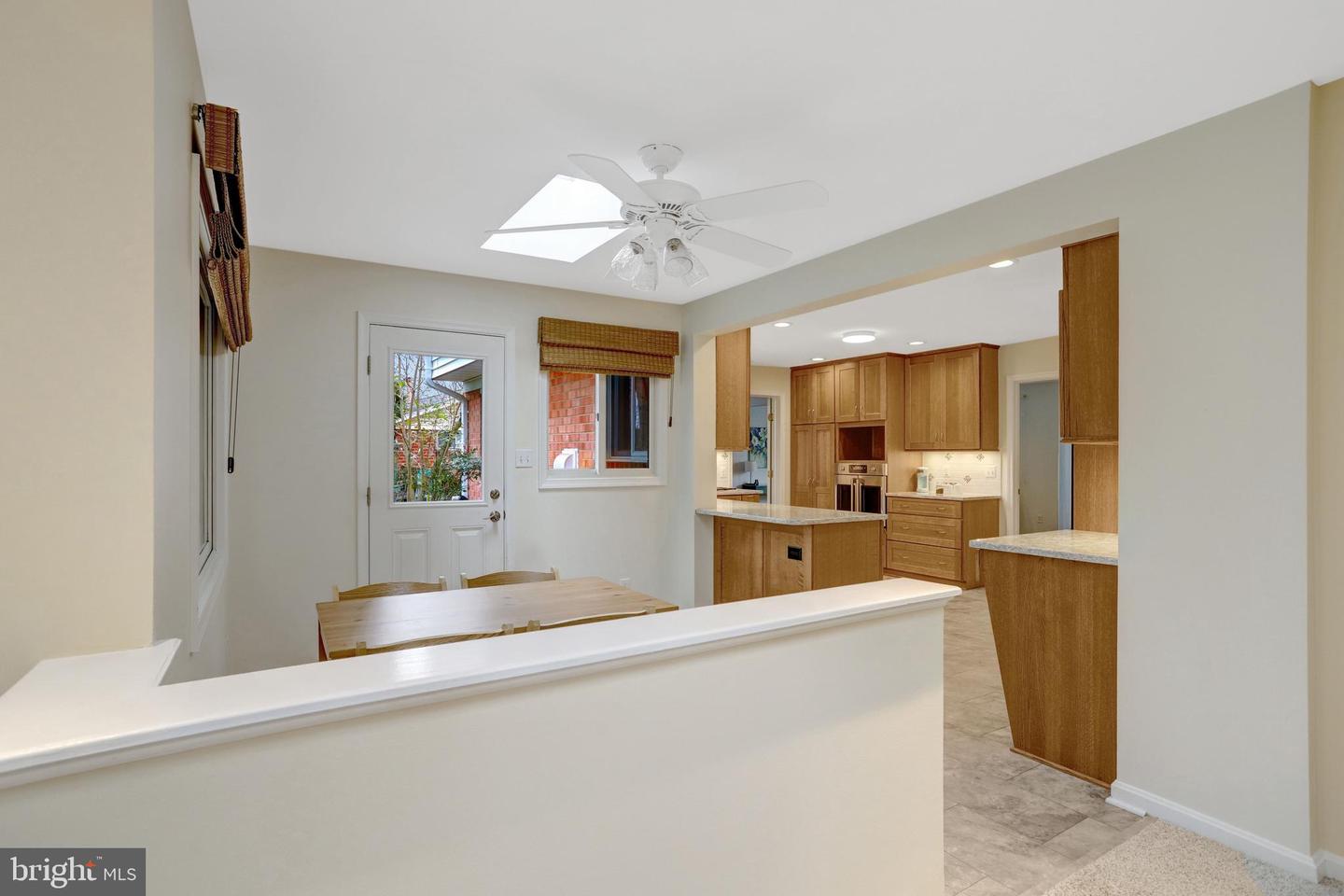 8816 VICTORIA RD, SPRINGFIELD, Virginia 22151, 4 Bedrooms Bedrooms, ,2 BathroomsBathrooms,Residential,For sale,8816 VICTORIA RD,VAFX2292896 MLS # VAFX2292896