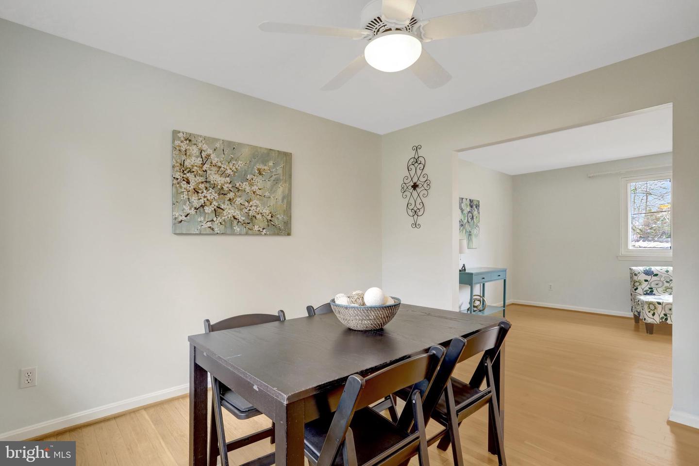 8816 VICTORIA RD, SPRINGFIELD, Virginia 22151, 4 Bedrooms Bedrooms, ,2 BathroomsBathrooms,Residential,For sale,8816 VICTORIA RD,VAFX2292896 MLS # VAFX2292896