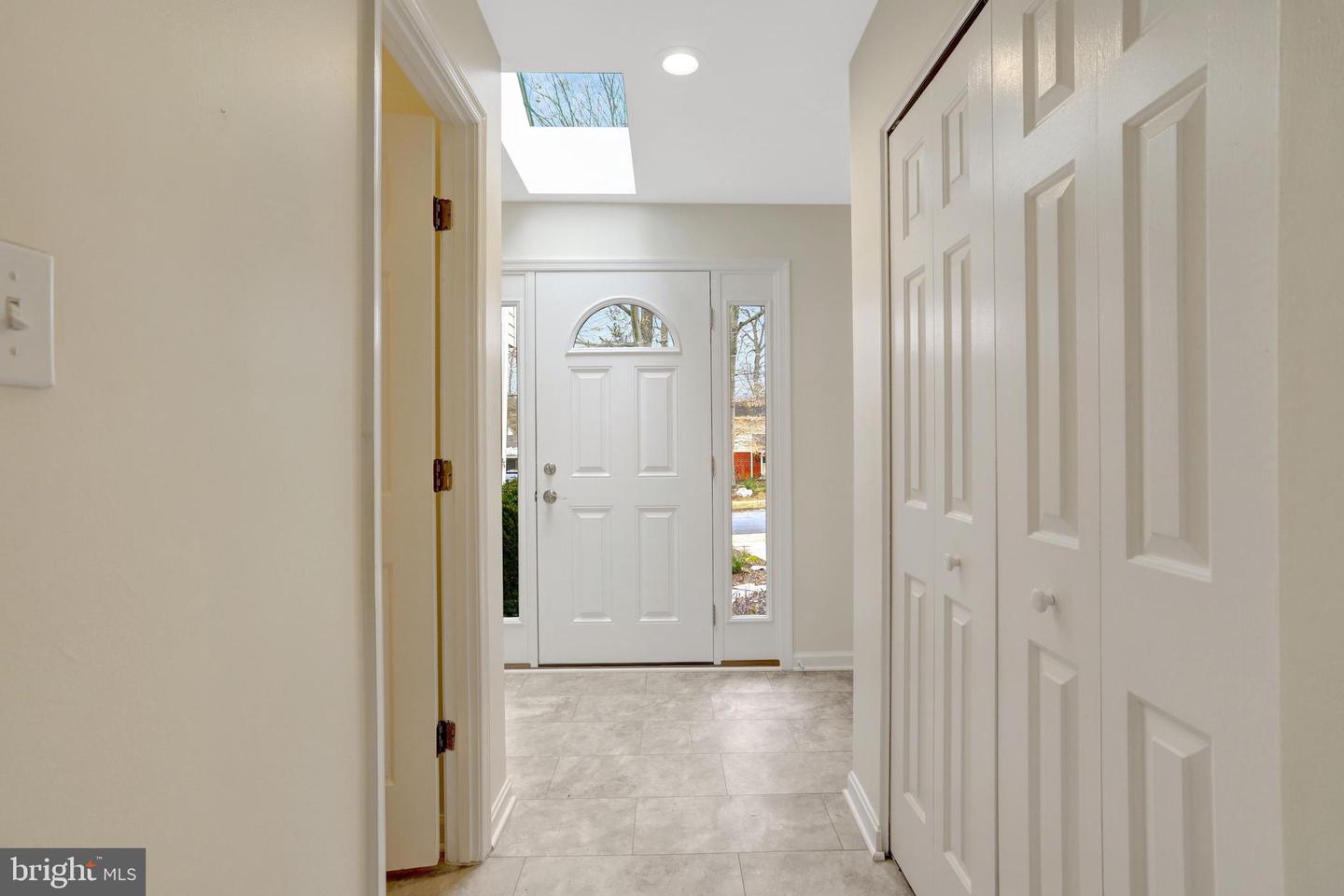 8816 VICTORIA RD, SPRINGFIELD, Virginia 22151, 4 Bedrooms Bedrooms, ,2 BathroomsBathrooms,Residential,For sale,8816 VICTORIA RD,VAFX2292896 MLS # VAFX2292896