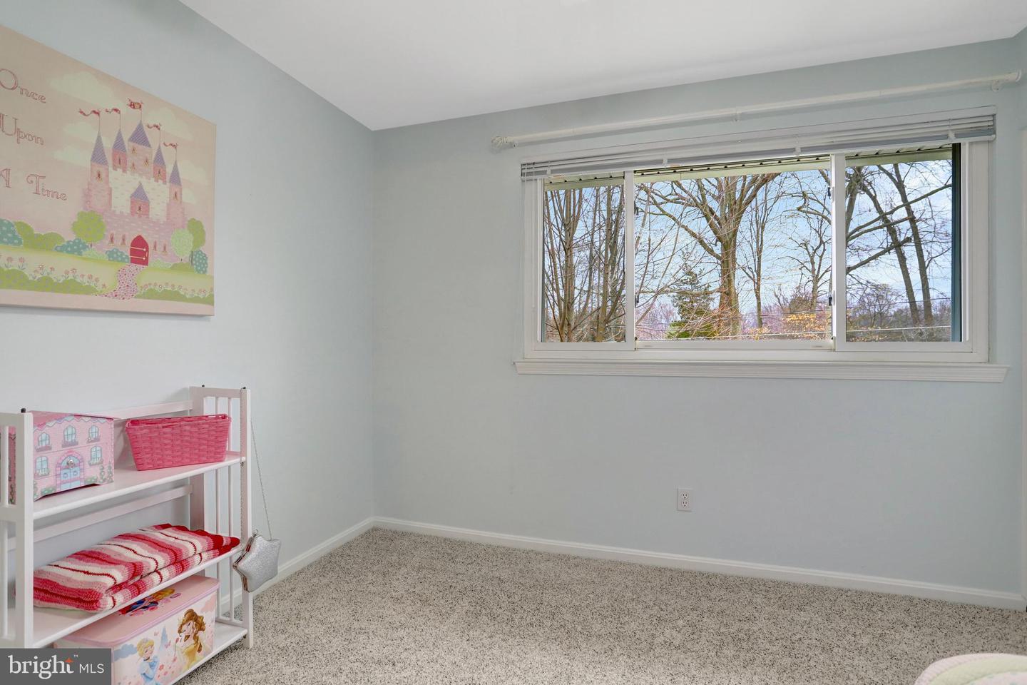 8816 VICTORIA RD, SPRINGFIELD, Virginia 22151, 4 Bedrooms Bedrooms, ,2 BathroomsBathrooms,Residential,For sale,8816 VICTORIA RD,VAFX2292896 MLS # VAFX2292896