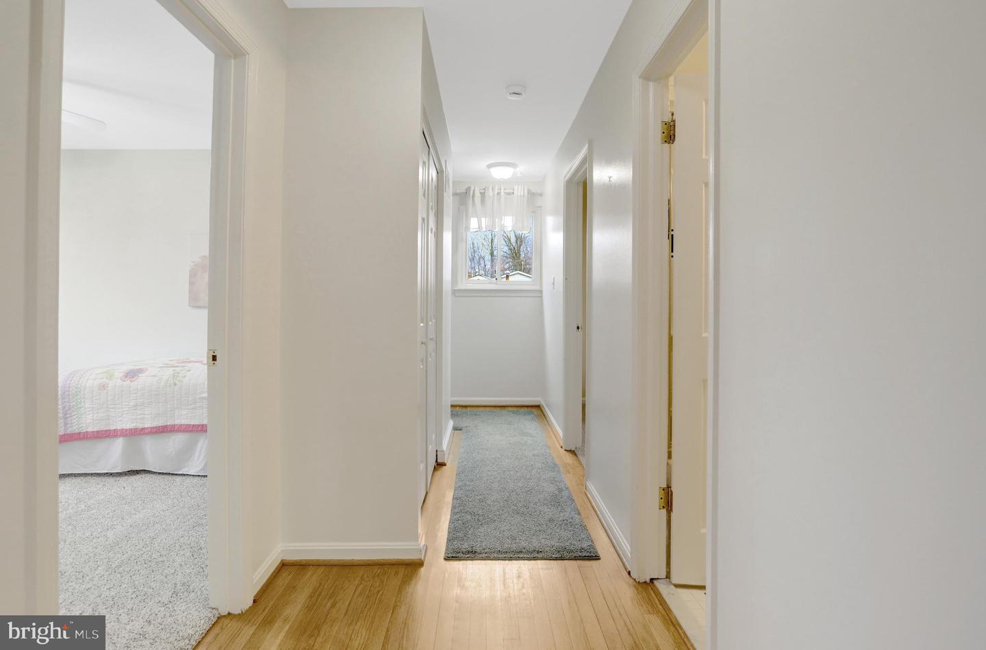 8816 VICTORIA RD, SPRINGFIELD, Virginia 22151, 4 Bedrooms Bedrooms, ,2 BathroomsBathrooms,Residential,For sale,8816 VICTORIA RD,VAFX2292896 MLS # VAFX2292896