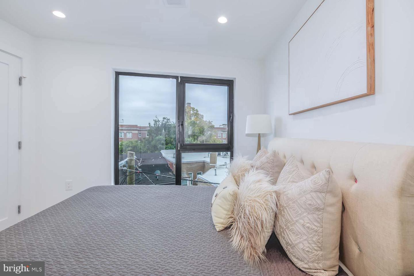 4328 GEORGIA AVE NW #401, WASHINGTON, District Of Columbia 20011, 2 Bedrooms Bedrooms, ,1 BathroomBathrooms,Residential,For sale,4328 GEORGIA AVE NW #401,DCDC2247924 MLS # DCDC2247924